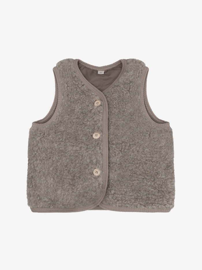 Vest med for i uldteddy – Camel Melange