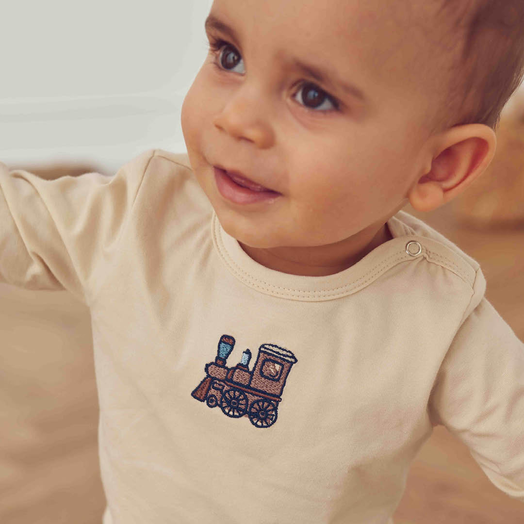 Heritage Embroidery L/S T Baby – Oak
