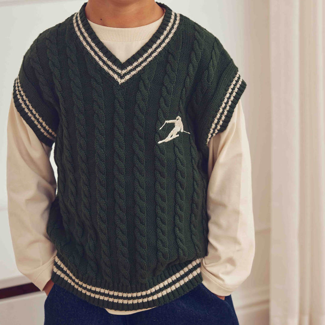 Knit Cable Vest – Forest green