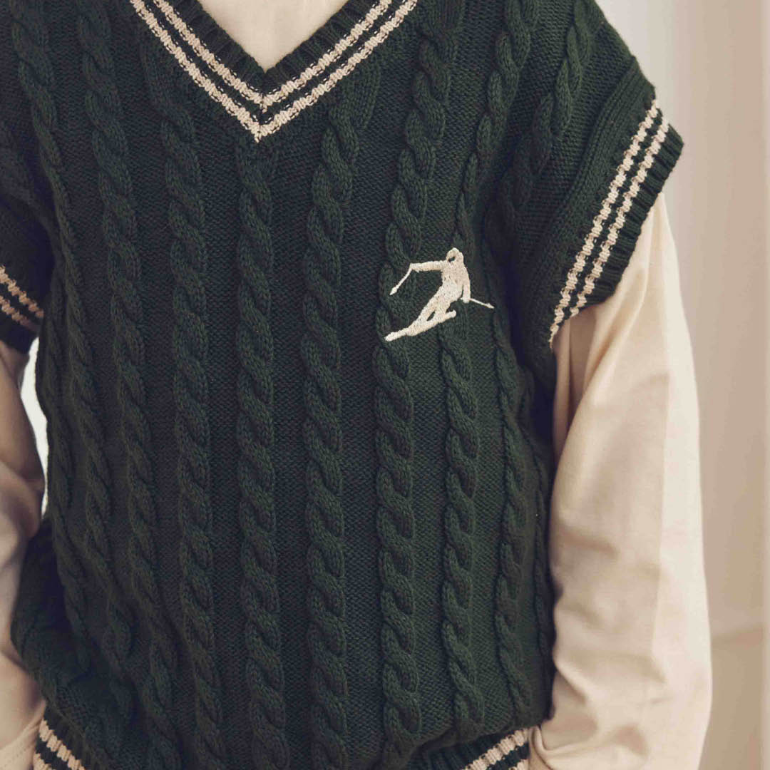 Knit Cable Vest – Forest green