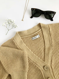 Strikket cardigan i sand